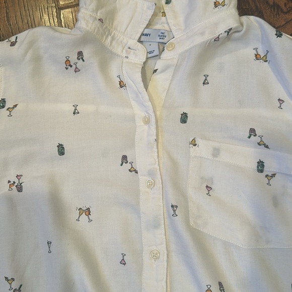 Old Navy Women Button down shirt - Picture 4 of 6
